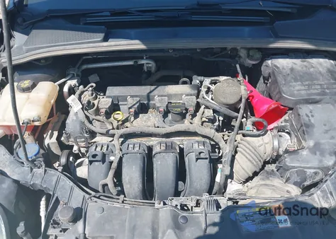 2014 Ford Focus Se z USA, uszkodzony, nr VIN 1FADP3K25EL107554